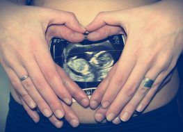 Anunciar embarazo a traves de una ecografria