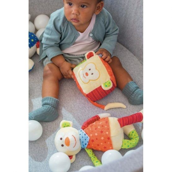 Cubo de Peluche Musical La Nina