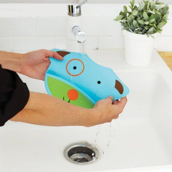 Babero Nikidom Skip Hop Silicona